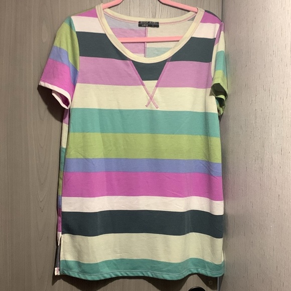 SHOP BASIC Stripped Soft Comfortable T-Shirt Large - Picture 7 of 7